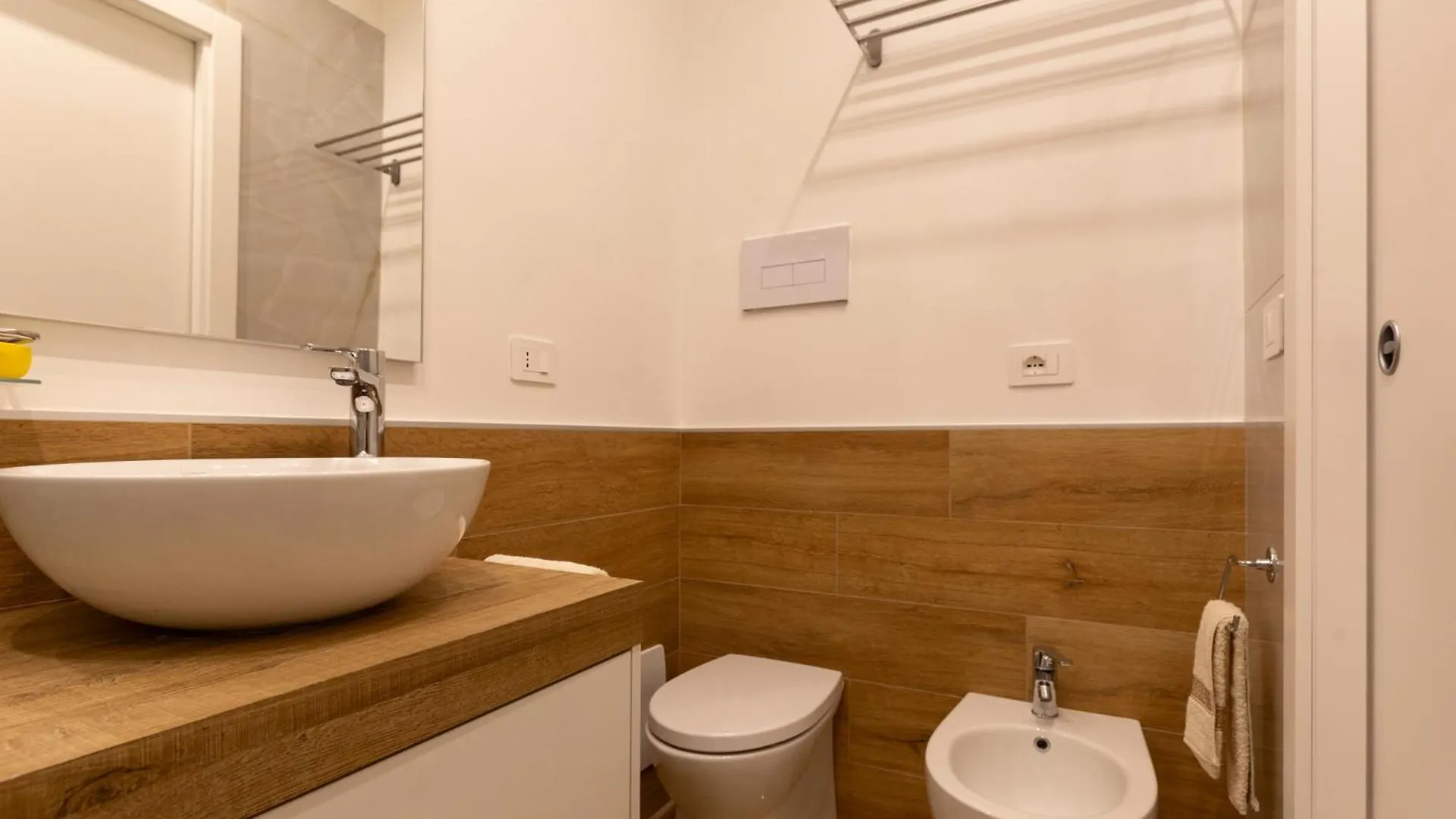 Bed & Breakfast B&B Le Tre B Naples Italy